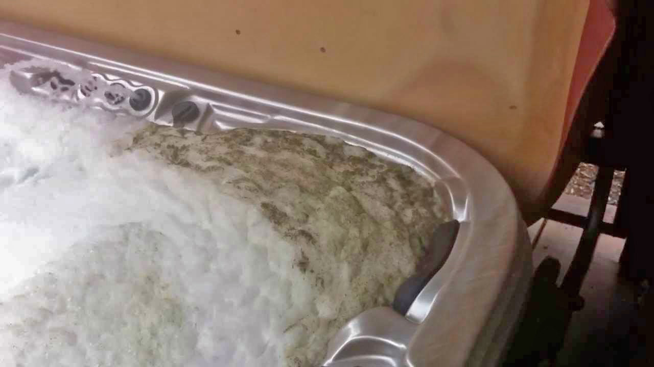 Comment résoudre les problèmes visuels de l’eau de votre spa