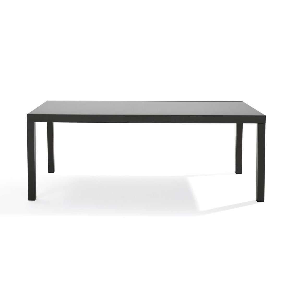 Amazone II grey dinner table - Store demo with imperfections