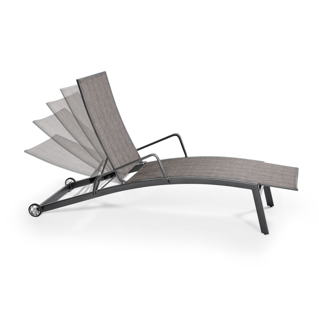 SALVADOR LOUNGE CHAIR