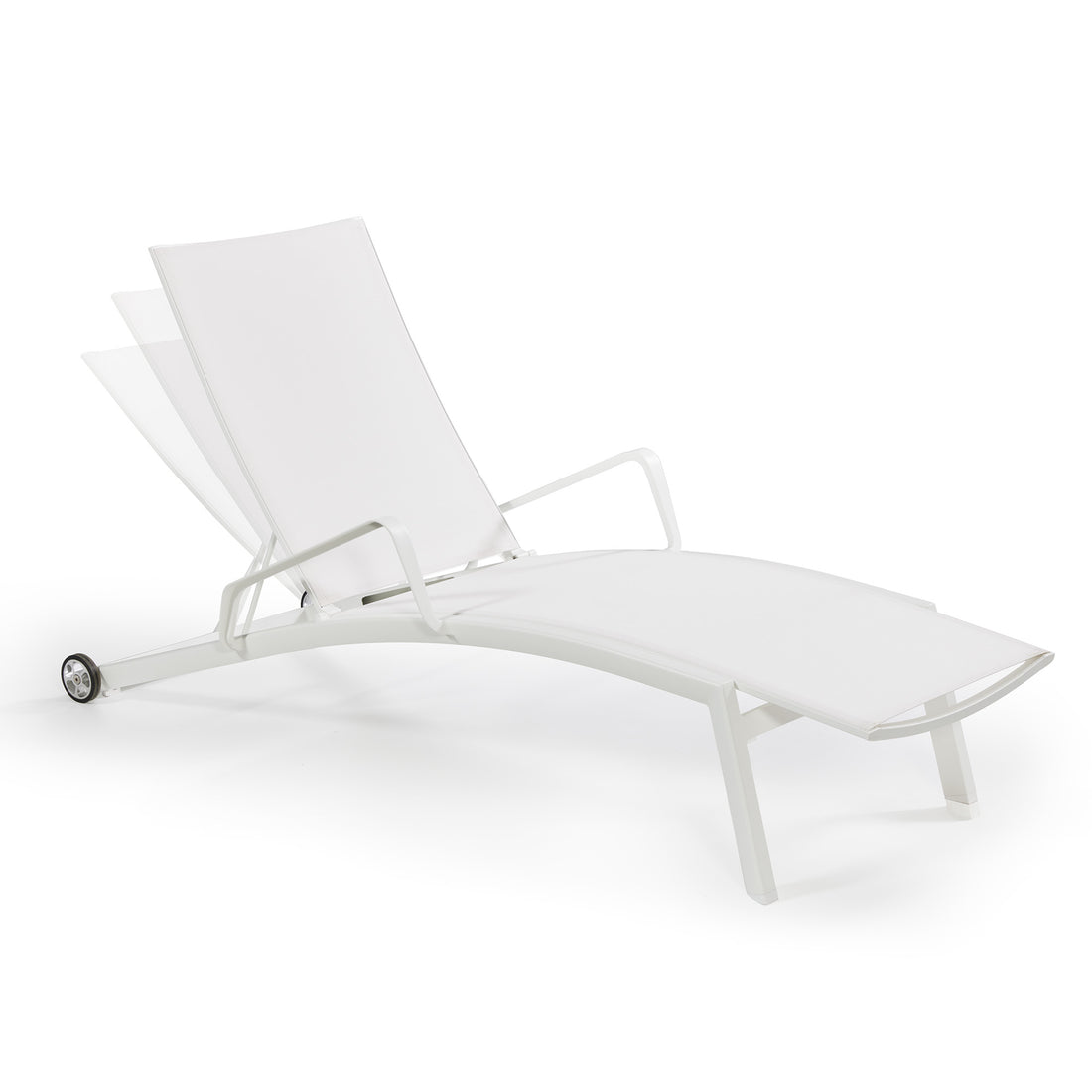 SALVADOR LOUNGE CHAIR
