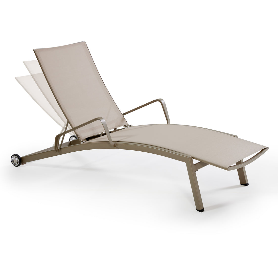 SALVADOR LOUNGE CHAIR