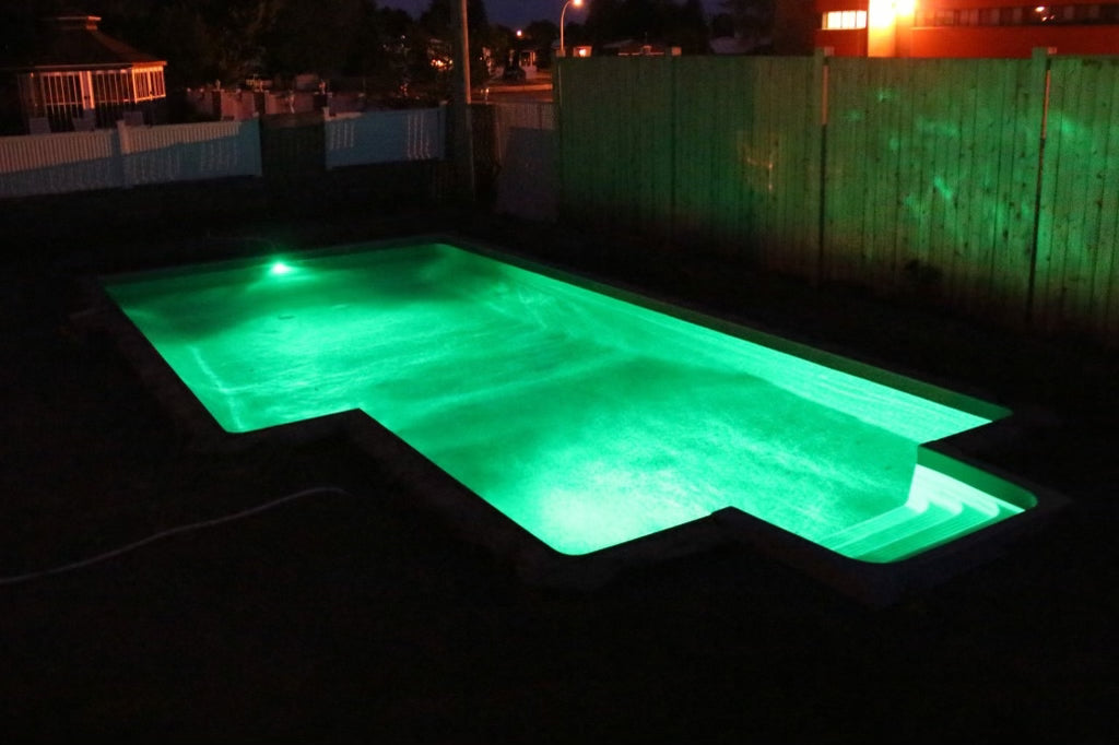 In-ground pool wall light