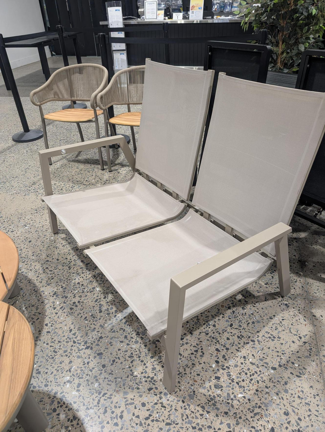 Santa Cruz champagne 2-seater loveseat in textilene - Store demo with imperfections