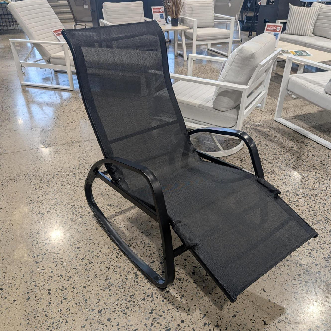 Black aluminum rocking chair - Store demo with imperfections