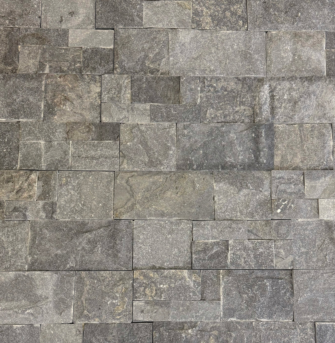 Revêtement en pierre naturelle - Quartz gris