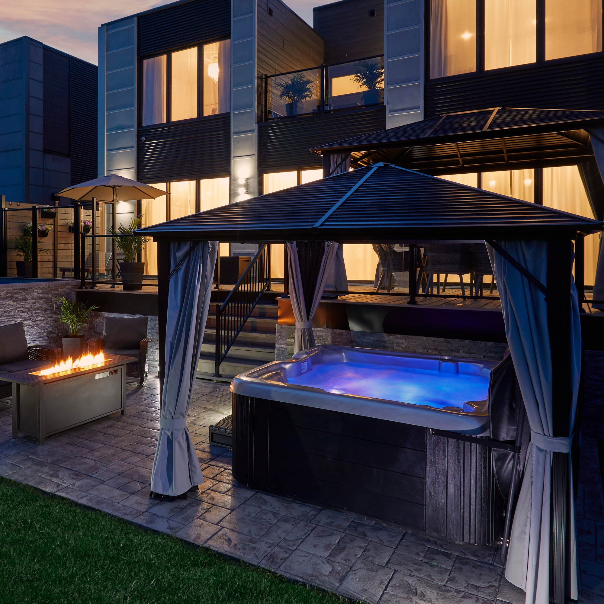 Trevi Sky Spa – Magasins Trevi inc.