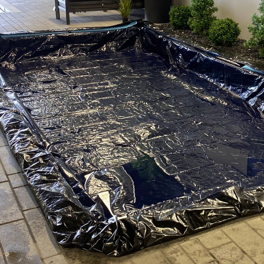 Toile opaque pour piscine creusée